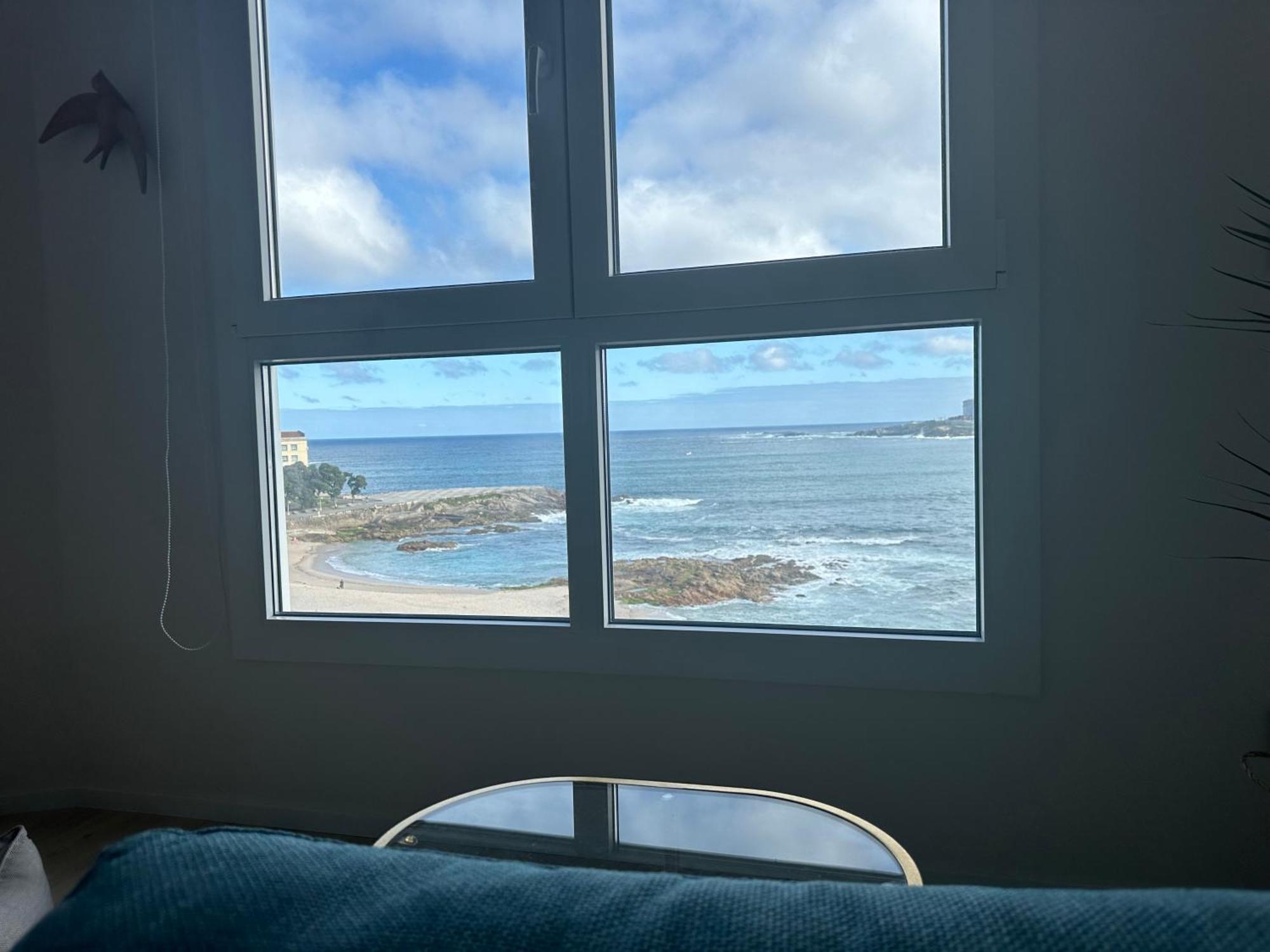 Piso Con Vistas A La Playa De Riazor Apartment A Coruna Exterior photo